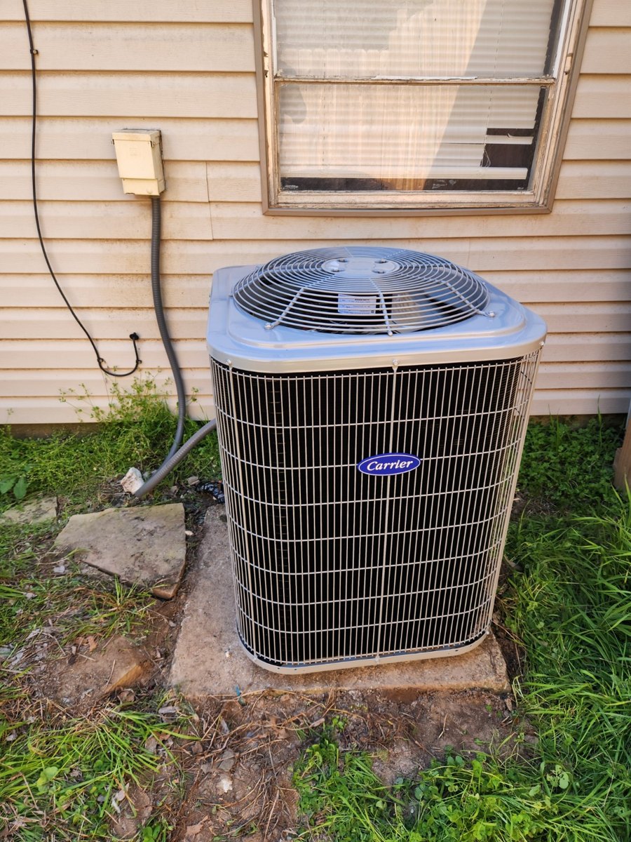 Carrier outdoor condenser installation